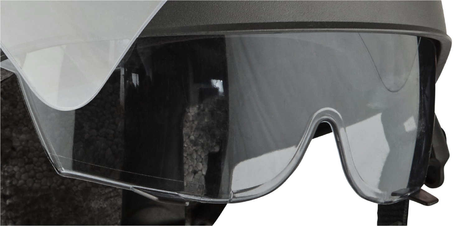Integriertes Visier unter dem Vollvisier des MH4 Typhoon Helms