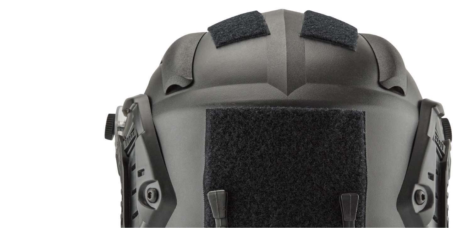 Militärisches Klettband auf der Rückseite des MH4 Typhoon Helms